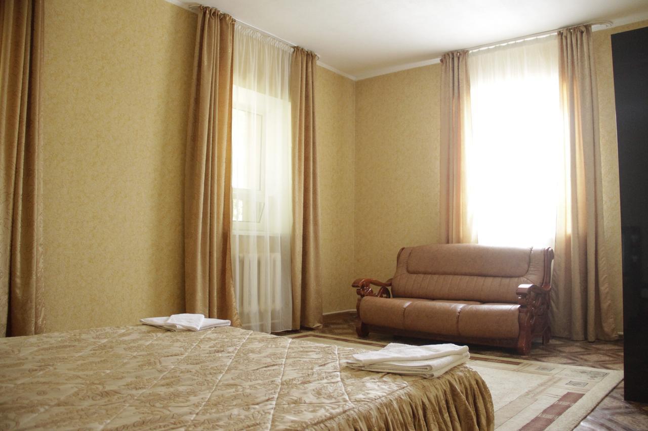 Inn Sofia Astaná Exterior foto